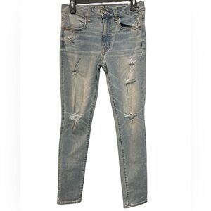American Eagle Light Distressed Blue Skinny Jeans, EUC, size 6
